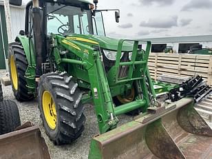 Main image John Deere 6125M 0