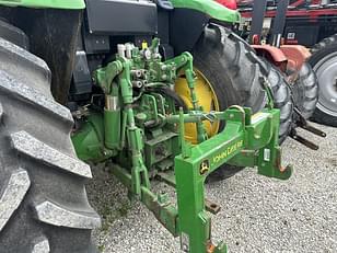 Main image John Deere 6125M 11