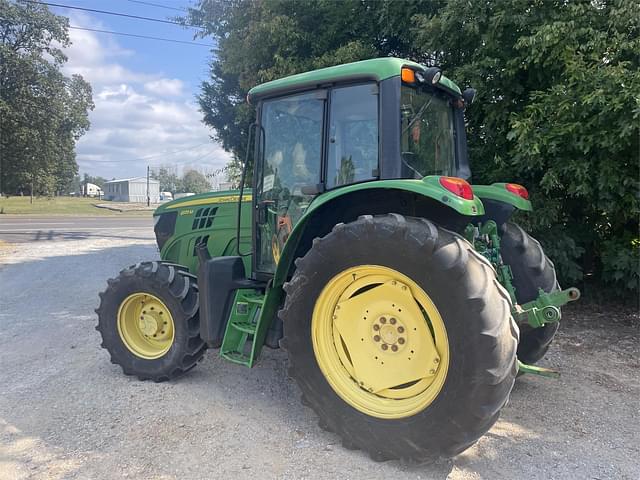 Image of John Deere 6125M equipment image 4