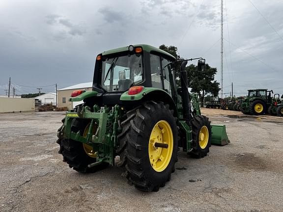 Image of John Deere 6125M equipment image 4