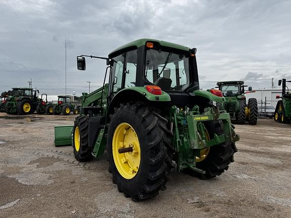 Image of John Deere 6125M equipment image 2