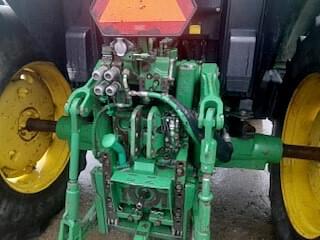 Image of John Deere 6125M equipment image 3