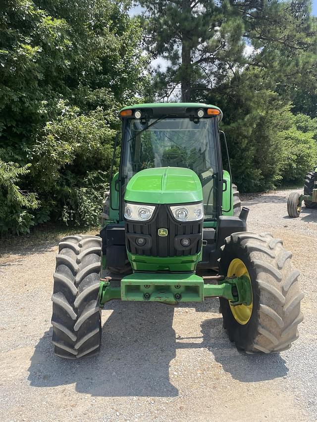 Image of John Deere 6125M equipment image 3