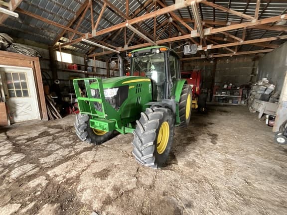Image of John Deere 6125M equipment image 3