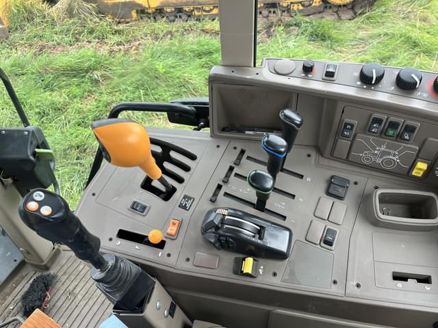 Image of John Deere 6125M equipment image 3