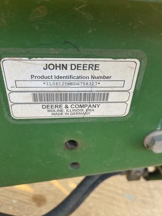 Image of John Deere 6125M equipment image 4