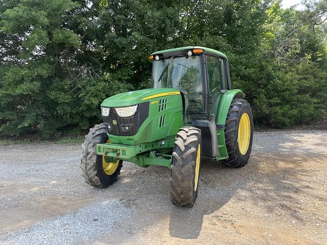 Image of John Deere 6125M equipment image 1