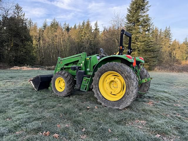 Image of John Deere 6125M equipment image 3