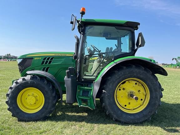 Image of John Deere 6125R equipment image 3