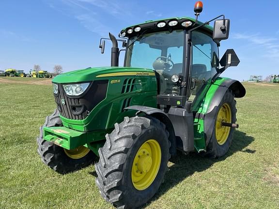 Image of John Deere 6125R equipment image 1