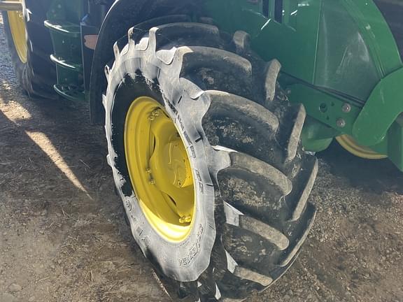 Image of John Deere 6125R equipment image 4