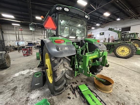 Image of John Deere 6125R equipment image 3