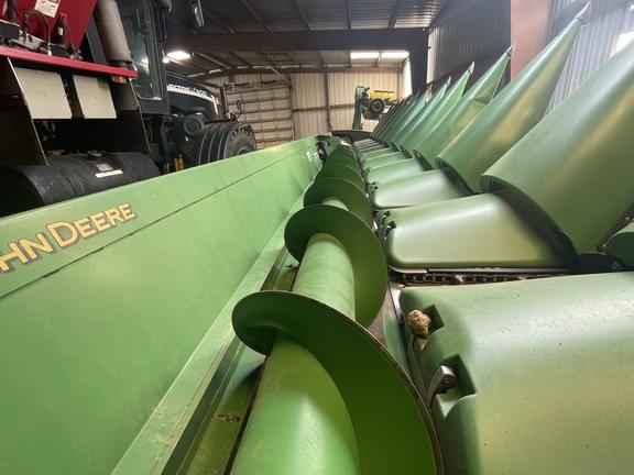 Image of John Deere 612C equipment image 4
