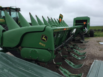 Main image John Deere 612C