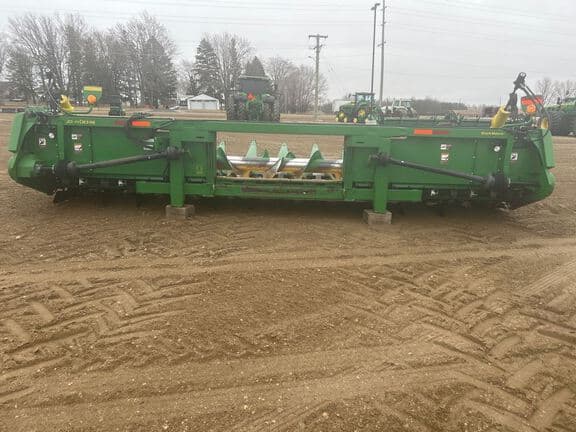 Image of John Deere 612C equipment image 4