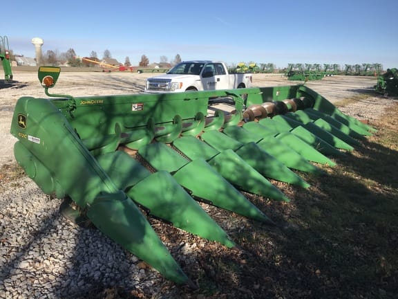 Main image John Deere 612C