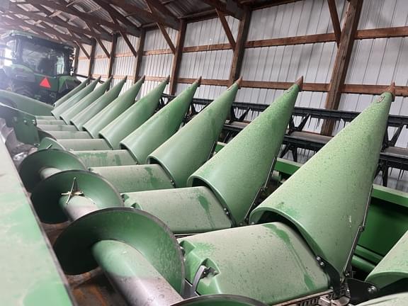 Image of John Deere 612C equipment image 2