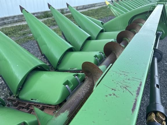 Image of John Deere 612C equipment image 4