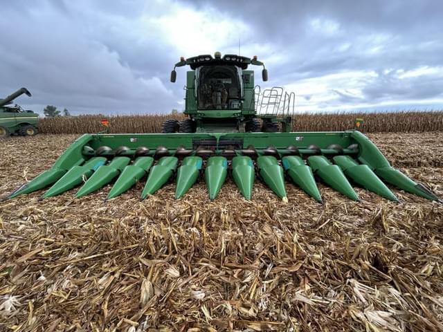 Image of John Deere 612C equipment image 1