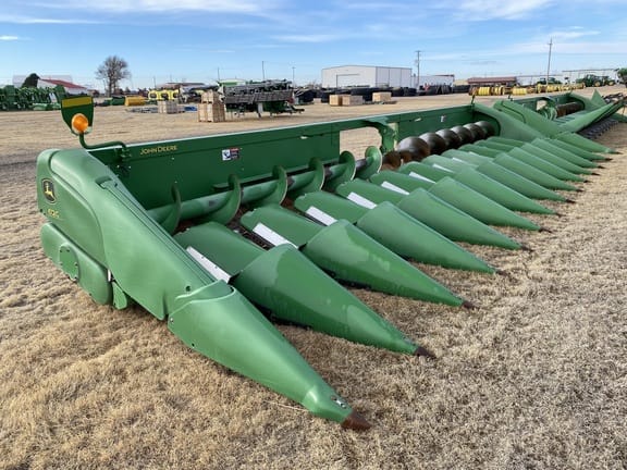 Main image John Deere 612C