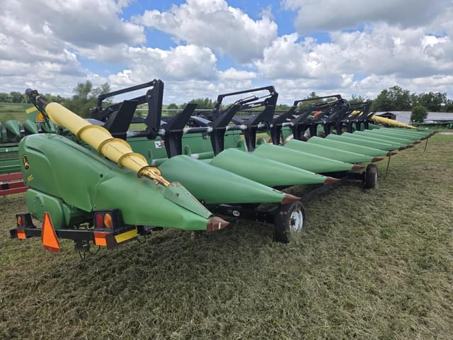 Image of John Deere 612C equipment image 2