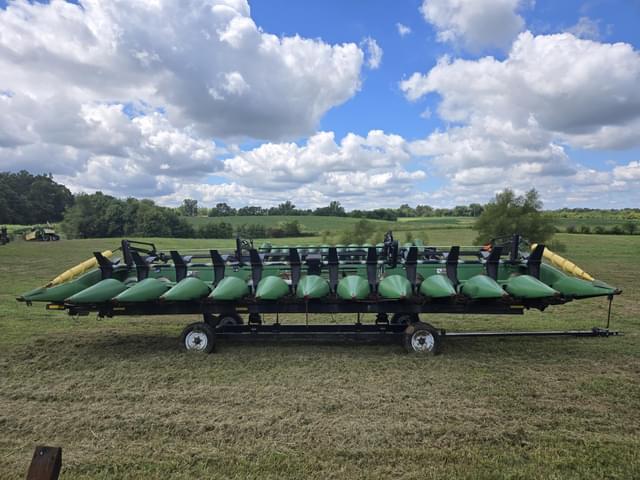 Image of John Deere 612C equipment image 1