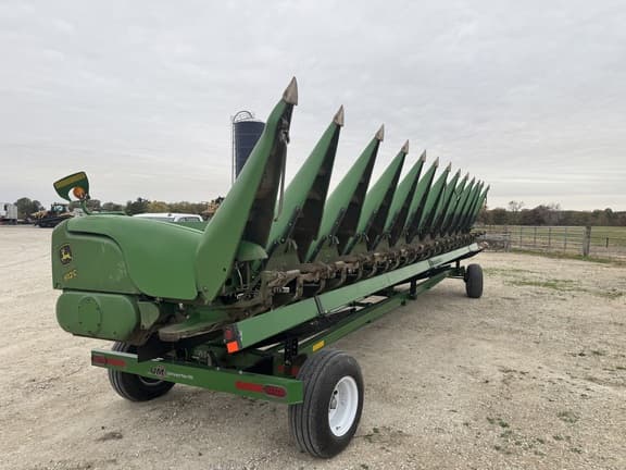 Image of John Deere 612C equipment image 1