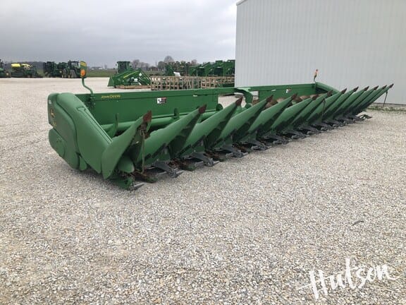 Main image John Deere 612C