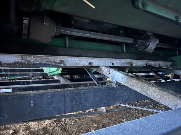 Image of John Deere 612C equipment image 4