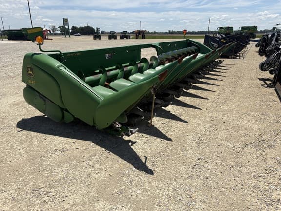 Image of John Deere 612C equipment image 1