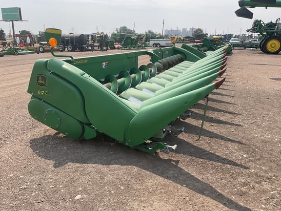 Image of John Deere 612C equipment image 4