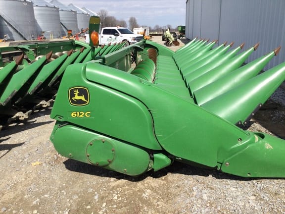 Main image John Deere 612C