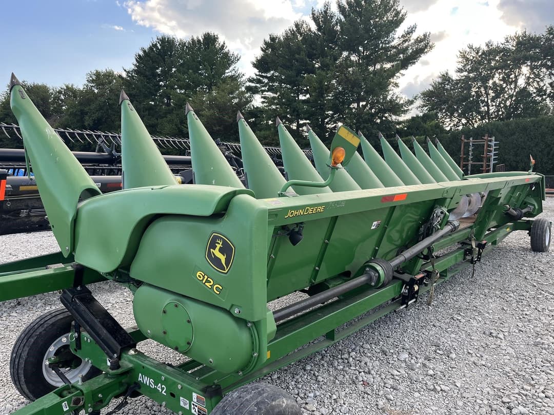 Image of John Deere 612C Primary image