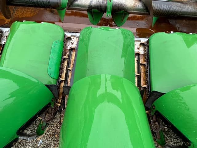 Image of John Deere 612C equipment image 3