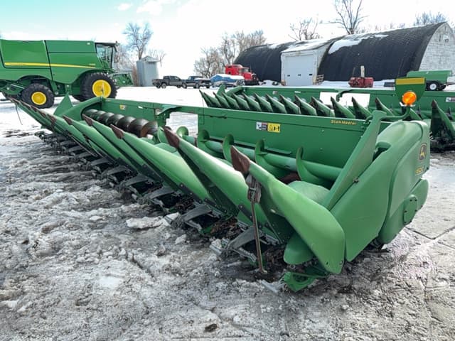 Image of John Deere 612C equipment image 4