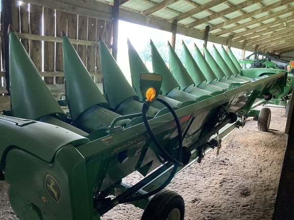 Main image John Deere 612C