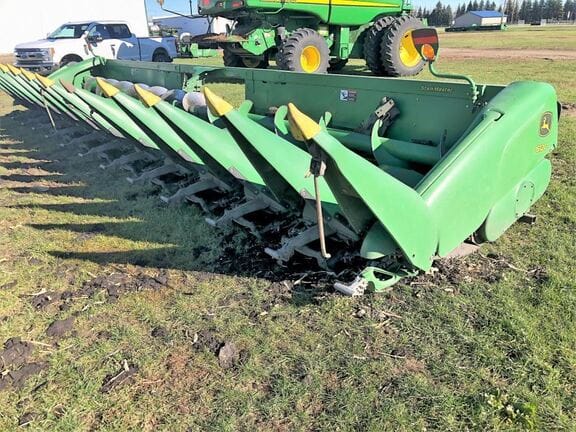 Main image John Deere 612C