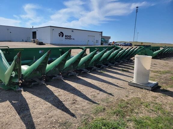 Main image John Deere 612C