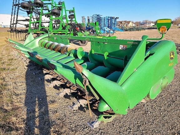 Main image John Deere 612C