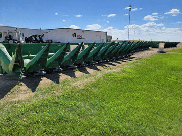 Main image John Deere 612C