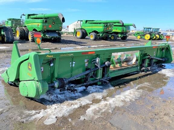 Main image John Deere 612C