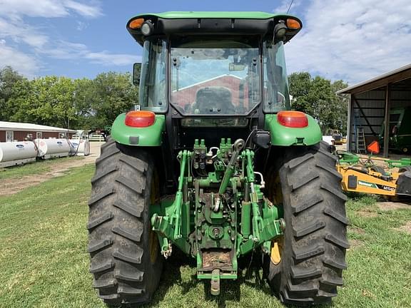 Image of John Deere 6130D equipment image 4