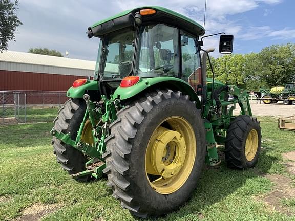 Image of John Deere 6130D equipment image 3