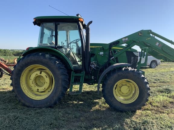 Image of John Deere 6130D equipment image 2