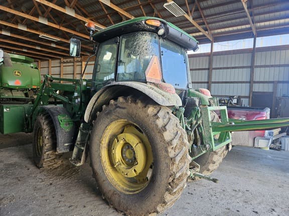 Image of John Deere 6130D equipment image 2