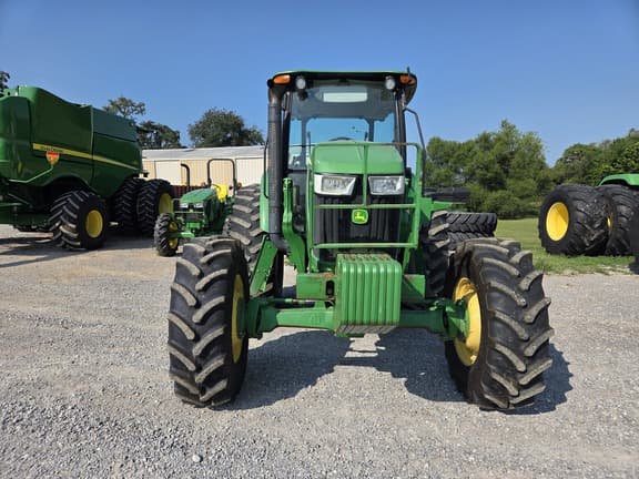 Image of John Deere 6140D equipment image 3