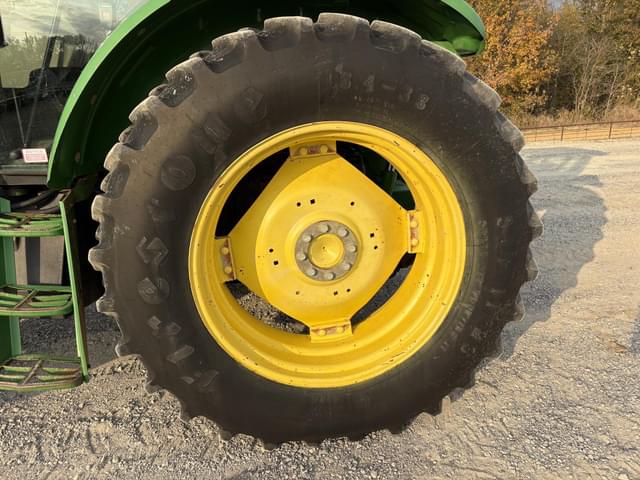 Image of John Deere 6140D equipment image 3