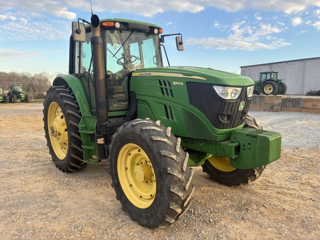 Image of John Deere 6140M equipment image 2