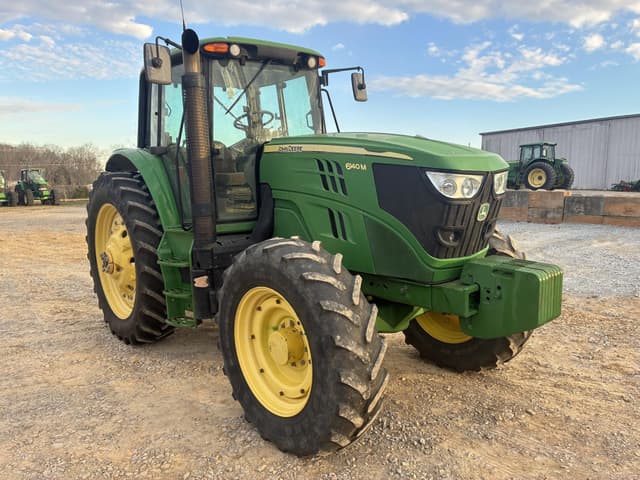 Image of John Deere 6140M equipment image 2