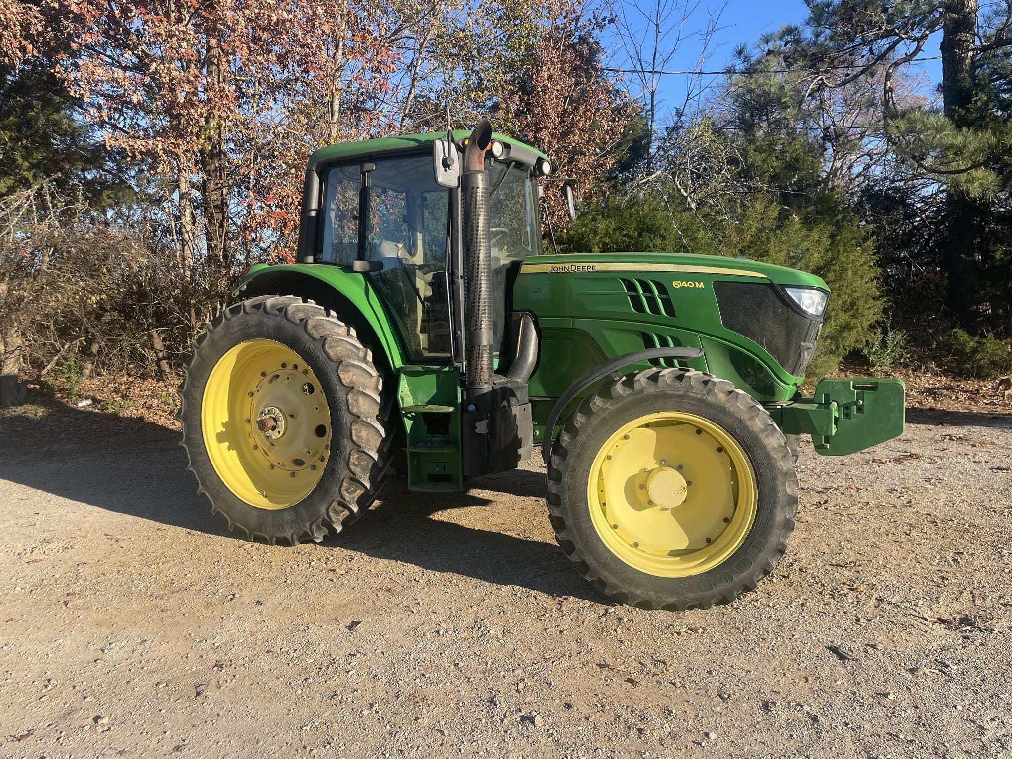 2013 John Deere 6140M Equipment Image0